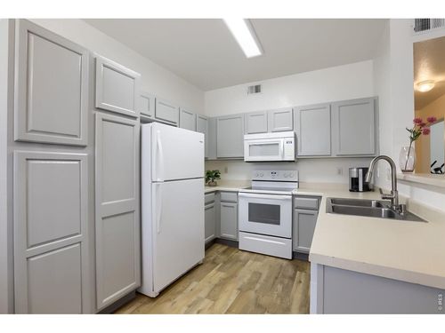 7d-3002 W Elizabeth St, Fort Collins, CO, 80521-7513 | Card Image