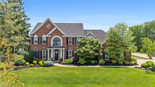 2979 Forest Lake Dr, Westlake, OH, 44145-1783 | Card Image