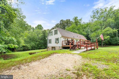 906 Old Elk Neck Rd, ELKTON, MD, 21921-7574 | Card Image