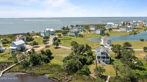 419-657 Cannonsgate Dr, Newport, NC, 28570-4546 | Card Image