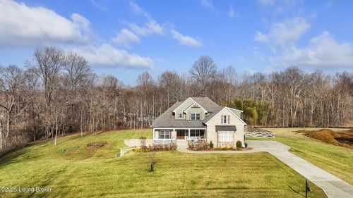 4800 Sycamore Ridge Ln, La Grange, KY, 40031-7574 | Card Image