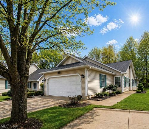 7561 Sanctuary Circle, Brecksville, OH, 44141 | Card Image