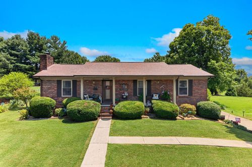 6295 Woodcrest Dr, Morristown, TN, 37814-1317 | Card Image