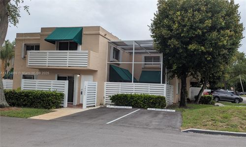 14352 Sw 96th Ln, Miami, FL, 33186-8854 | Card Image