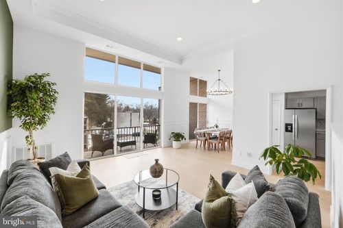 apt-7-14427 Parkvale Rd, ROCKVILLE, MD, 20853-2426 | Card Image