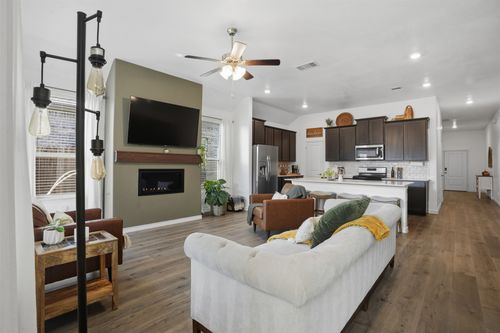 10408 Autumn Leaves Ln, Aubrey, TX, 76227-4862 | Card Image