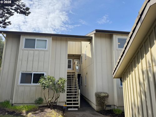 7-2335 Nw Inlet Ave, Lincoln City, OR, 97367-4015 | Card Image