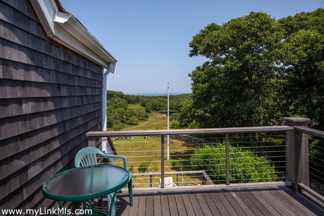100 Gosnolds Way, House other with 4 bedrooms, 3 bathrooms and null parking in Chilmark MA | Image 10