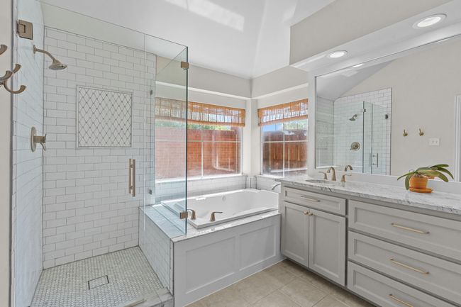 6432 Stone Creek Ter, House other with 3 bedrooms, 2 bathrooms and null parking in Fort Worth TX | Image 29