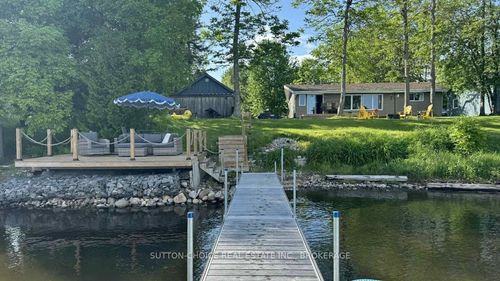 411 Jocko Point Rd, North Bay, ON, P1B8G5 | Card Image