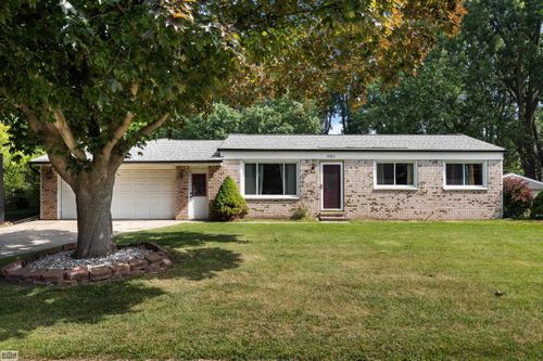 4505 23 Mile Rd, Shelby Township, MI, 48316-4017 | Card Image