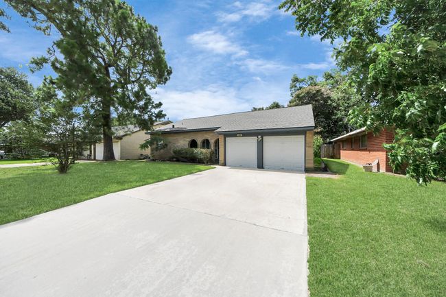 1833 El Mar Ln, House other with 3 bedrooms, 2 bathrooms and 2 parking in Seabrook TX | Image 40
