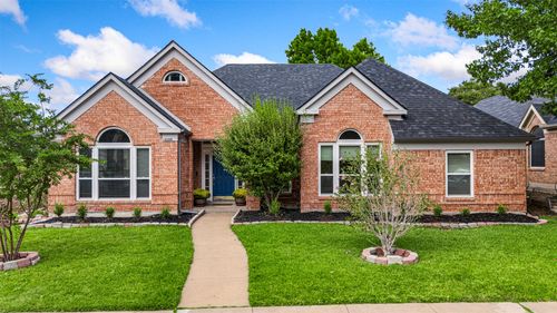 10200 Napa Valley Dr, Frisco, TX, 75035-8086 | Card Image