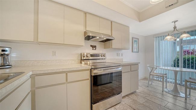 21 - 5217 Wedgewood Ln, Condo with 2 bedrooms, 2 bathrooms and null parking in SARASOTA FL | Image 9