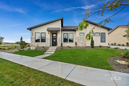 11337 S Corballis Ln, Kuna, ID, 83634-1063 | Card Image