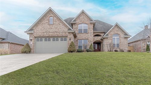 3704 W Legacy Ln, Rogers, AR, 72758-8081 | Card Image