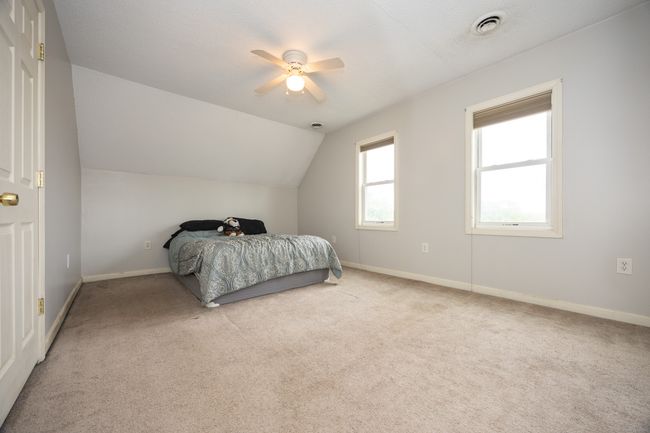 32 High St, House other with 4 bedrooms, 2 bathrooms and 4 parking in Killingly CT | Image 14