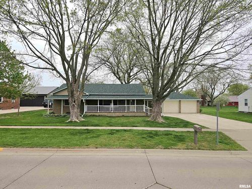 718 Cypress St, Wilton, IA, 52778-9511 | Card Image