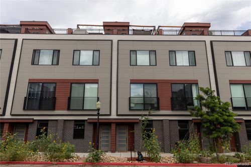 unit-17-2350 Tremont Pl, Denver, CO, 80205-4973 | Card Image