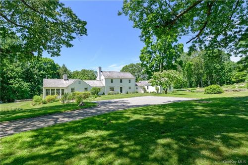 97 Westchester Ave, Pound Ridge, NY, 10576-1702 | Card Image