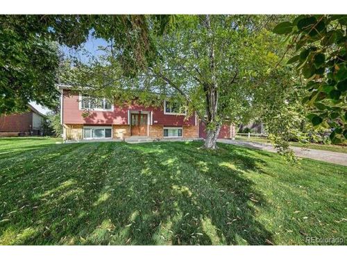 1221 Eagle St, Aurora, CO, 80011-6946 | Card Image