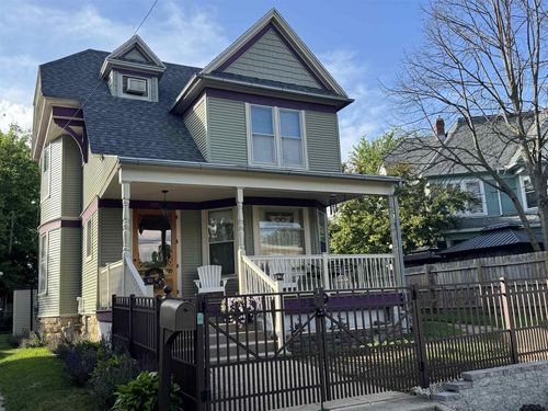 621 Prospect Ave, Janesville, WI, 53545-3130 | Card Image