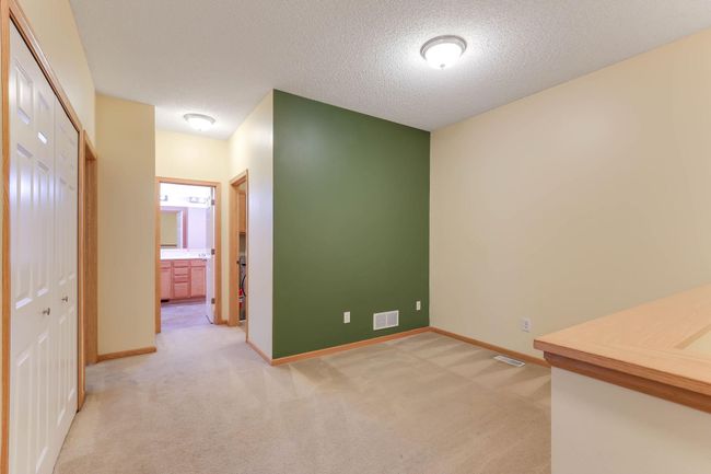 upstairs loft area | Image 14