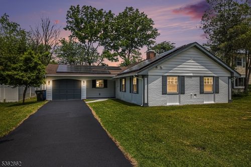 151 Pageant Ln, Willingboro, NJ, 08046-2721 | Card Image