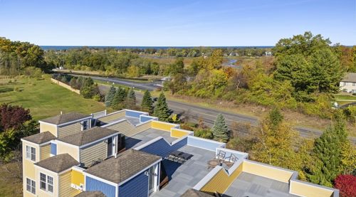 21 Diamond Point Ln, New Buffalo, MI, 49117-1478 | Card Image