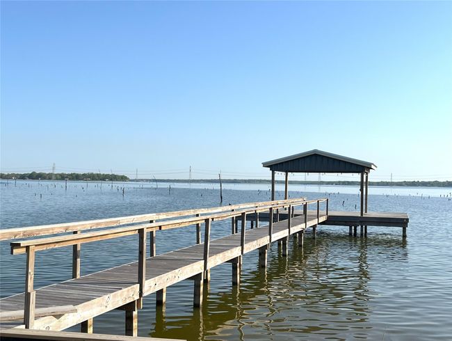 Main Lake 15' x 30' Pier with 96' Walkway | Image 11