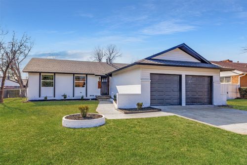 9610 Altacrest Dr, Dallas, TX, 75227-7401 | Card Image