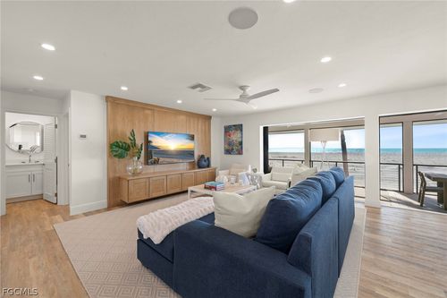 19 Beach Homes, CAPTIVA, FL, 33924 | Card Image