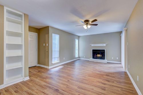 apt-1704-18519 Egret Bay Blvd, Houston, TX, 77058-3280 | Card Image