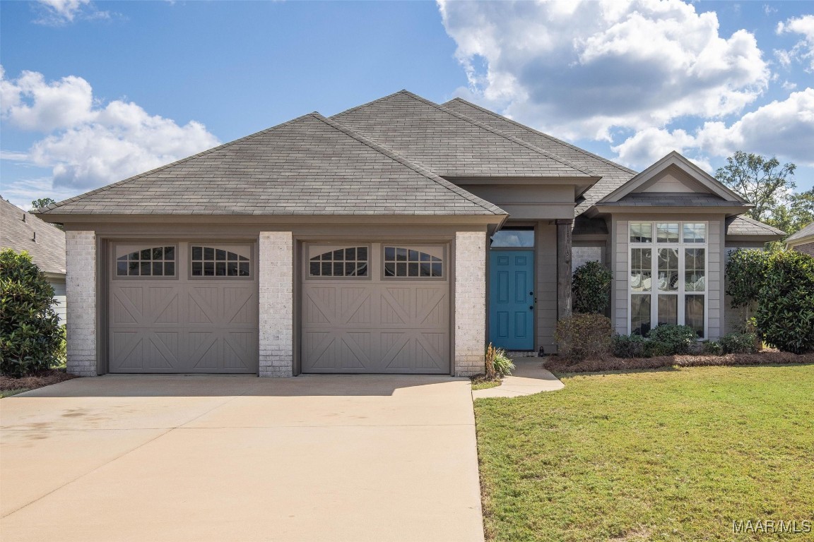 Crescent Lodge Cir, Pike Road, AL 36064