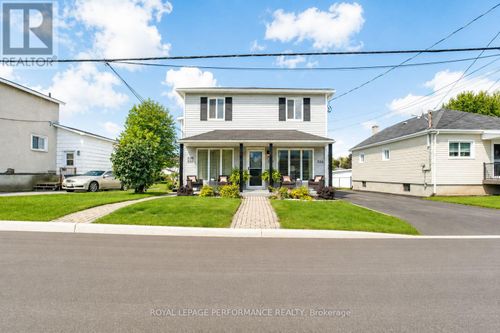 332 Catherine Street, Hawkesbury, ON, K6A1Z6 | Card Image