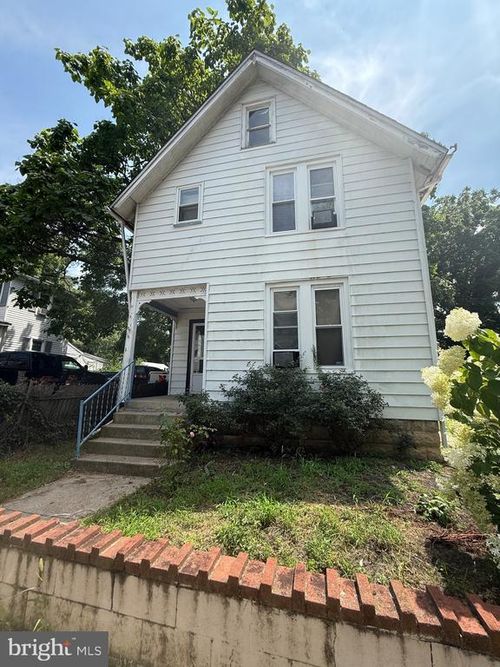 33 Taylor St, BRIDGETON, NJ, 08302-2441 | Card Image