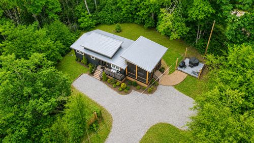 180 Lance Rd, Cashiers, NC, 28717-8629 | Card Image