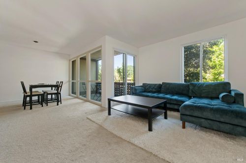 88 Forest Ln, San Rafael, CA, 94903-3246 | Card Image