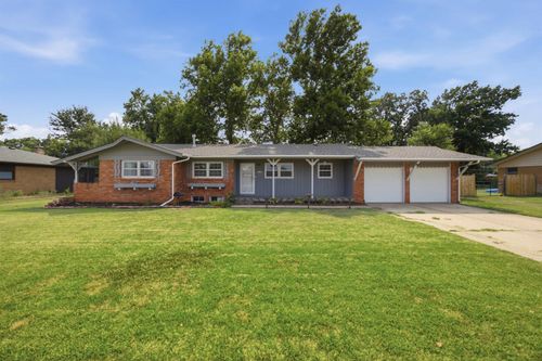 1505 N Lynnhurst Ave, Wichita, KS, 67212 | Card Image