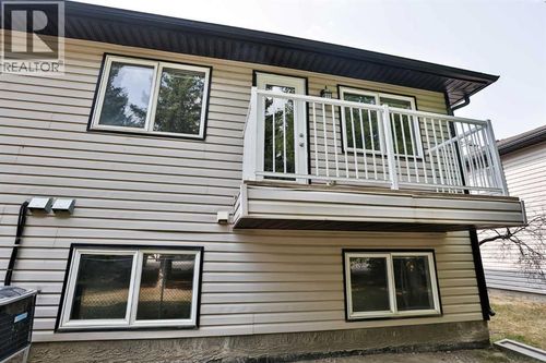 4-545 9 Ave N, Lethbridge, AB, T1H6S9 | Card Image