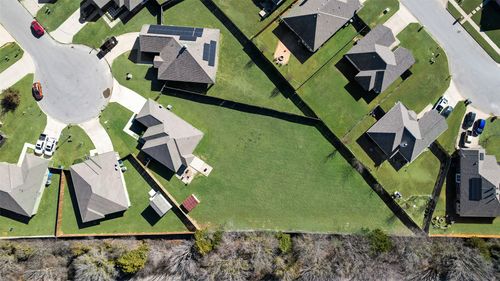 225 Holly Court, Aubrey, TX, 76227 | Card Image