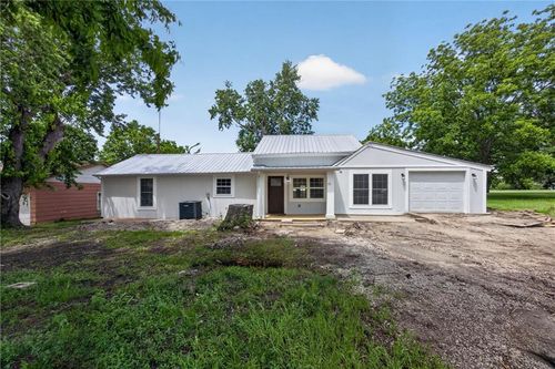 1711 E 1st St, Fort Scott, KS, 66701-3307 | Card Image