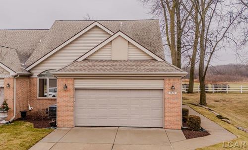 1829 Pebble Creek Dr, Canton, MI, 48188-2094 | Card Image