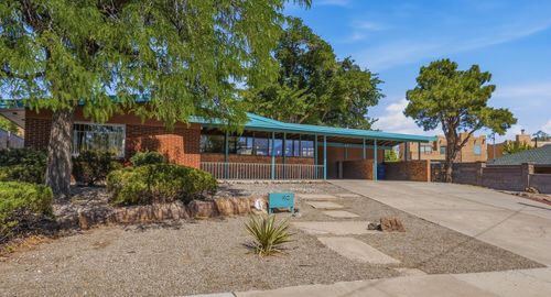 1907 Richmond Dr Ne, Albuquerque, NM, 87106-1728 | Card Image