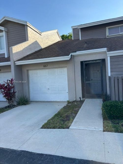b-667 Woodgate Ln, Sunrise, FL, 33326-2194 | Card Image