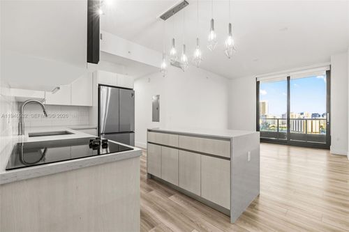 apt-1706-101 Diplomat Pkwy, Hallandale Beach, FL, 33009-3897 | Card Image