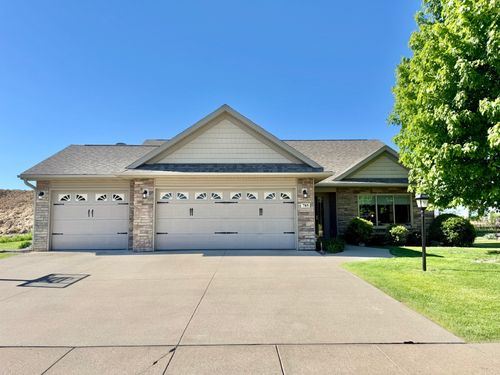 785 Yorkshire St, North Liberty, IA, 52317-4751 | Card Image
