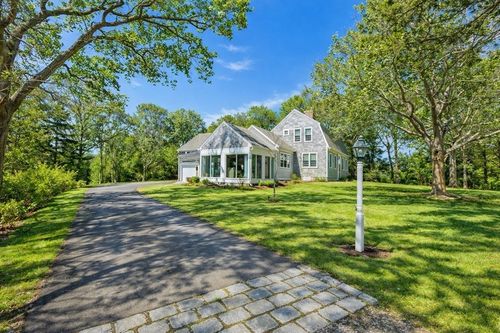 480 Main St, Dennis, MA, 02638-1947 | Card Image