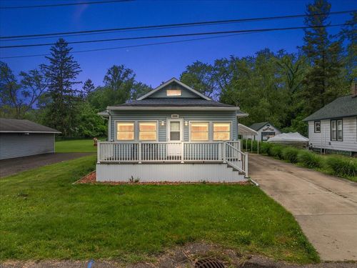 4940 Pottawatamie Drive, Watervliet Township, MI, 49098 | Card Image