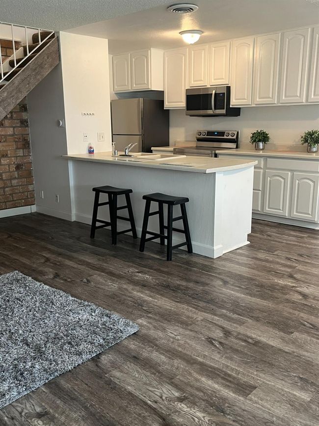 101 - 2576 W Fairmont Ave, Condo with 2 bedrooms, 0 bathrooms and null parking in Fresno CA | Image 6